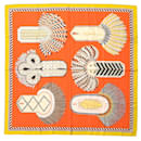 Écharpe en soie double face Ceremony Carre 90 d'Hermès