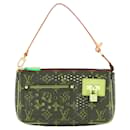 Louis Vuitton Pochette Accessoire