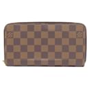 Louis Vuitton Damier Zippy Wallet