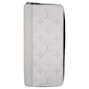 Louis Vuitton Long Wallet Taiga Rama Zippy Vertical M31078