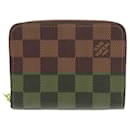 Louis Vuitton Zippy Coin Purse in Damier Canvas