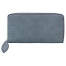 Louis Vuitton Mahina Zippy Wallet M67410