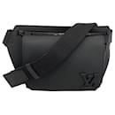 Louis Vuitton Body Bag LV Aerogram Takeo Ring M57081 Noir