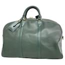 Louis Vuitton Boston Bag Taiga Kendall PM M30124