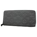 Louis Vuitton Zippy wallet
