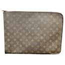 Louis Vuitton Pochette Cuman Monogram Briefcase