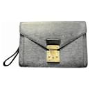 Louis Vuitton Sélier Dragonne Epi clutch bag