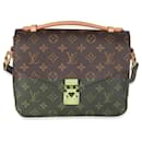 Louis Vuitton Monogram Canvas Pochette Metis