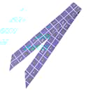 Foulard Hermès Twilly en bleu