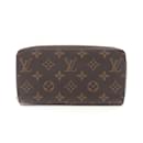 Louis Vuitton Zippy Wallet