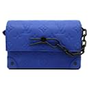 Louis Vuitton Steamer Wearable Wallet (10119618)