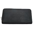 Louis Vuitton Zippy Wallet in Epi Noir Black
