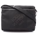Louis Vuitton Damier Geant Messenger Bag Black