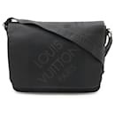 Louis Vuitton Petit Messager Damier Geant Shoulder Bag