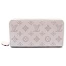 Louis Vuitton Zippy Wallet Monogram Mahina Leather