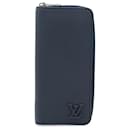 Louis Vuitton LV Aerogram Zippy Wallet