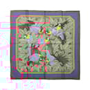 Hermès Carré 90 "LES PERROQUETS" Silk Scarf