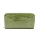 Louis Vuitton Zippy Wallet