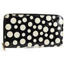 LOUIS VUITTON Vernis Yayoi Kusama Zippy Wallet White Black M91573 Auth 128837V - Louis Vuitton