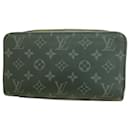 Louis Vuitton Zippy XL