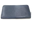Louis Vuitton Zippy wallet