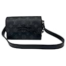 Louis Vuitton Steamer Wearable Wallet M81783