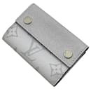 Louis Vuitton Discovery Compact Wallet