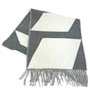 Écharpe en cachemire bicolore à franges optiques HERMES Kazak - Hermès