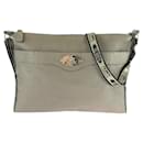 Sac à bandoulière en cuir Selleria de Fendi