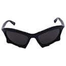 Óculos de sol Bat Balenciaga em poliamida preta