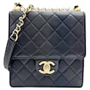 Chanel Chain Shoulder Bag AS0584