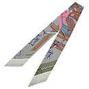 Écharpe en soie Twilly Hermès