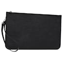 LOUIS VUITTON Epi Neverfull MM Pouch Black LV Auth BA4375 - Louis Vuitton