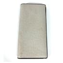 Louis Vuitton Taiga Portefeuille Brazza Long Wallet