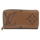 Louis Vuitton Zippy Wallet Monogram Brown