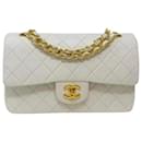 Chanel Timeless White Bag - Double Flap Bag in White Lambskin with Gold Hardware – Vintage Designer Handbag