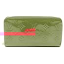 Louis Vuitton Vernis Leather Zippy Wallet