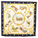 HERMES Carré 90 Écharpe "Plumes et Grelots" Soie Marine Auth ki5967 - Hermès