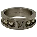 Louis Vuitton Monogram Pearl Band Ring