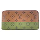 Louis Vuitton Zippy Wallet M82444