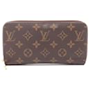 Louis Vuitton Zippy Wallet Monogram Cocrico