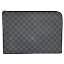 Louis Vuitton Graphite Pochette Jour GM N64437 (10249748)