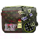 Pochette Metis em Monograma Marrom com Patches Louis Vuitton