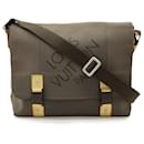 Louis Vuitton Damier Geant Messenger Bag