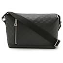 Louis Vuitton Damier Infini Discovery Messenger Bag Black
