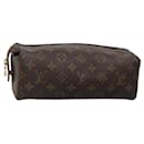 LOUIS VUITTON Monogram Trousse Patte Pression Cosmetic Pouch M47636 Auth 137557 - Louis Vuitton