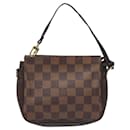 Bolsa de Maquiagem Louis Vuitton Damier