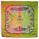 Carré 90 en soie multicolore Hermès