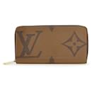 Louis Vuitton Brown Monogram Giant Reverse Zippy Wallet