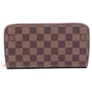 Louis Vuitton Zippy Wallet Damier Brown